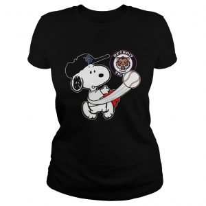 Snoopy Play Baseball TShirt For Fan Tigers Team Ladies Tee