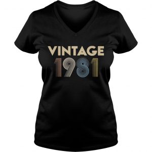 Vintage 1981 Ladies Vneck